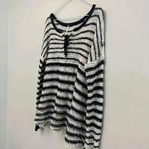 Free People Judy  Punk Loose Knit Oversized Striped Boho Sweater Navy Women's XS - Picture 8 of 11
